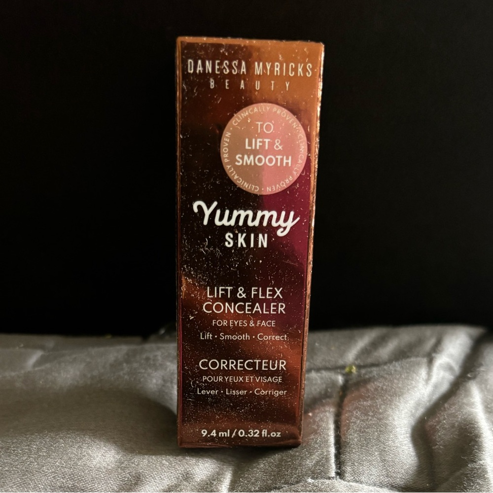 Danessa Myricks Beauty Lift and Flex concealer SHADE 18